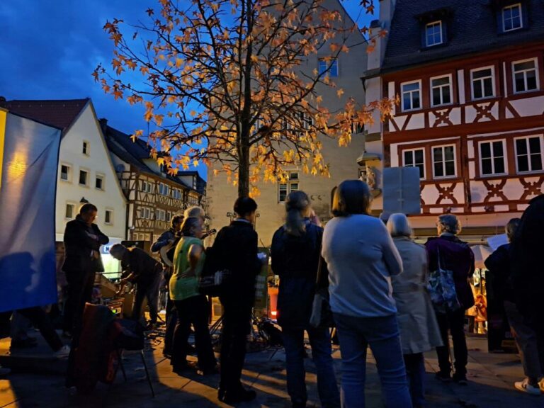 Große Demo gegen Rechts – Ochsenfurt Solidarisch setzt deutliches Zeichen