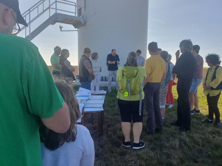 Mit dem Rad zu grüner Windenergie 