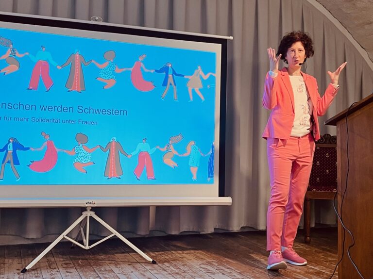Vortrag „Alle Menschen werden Schwestern“ im Bürgerkeller Ochsenfurt