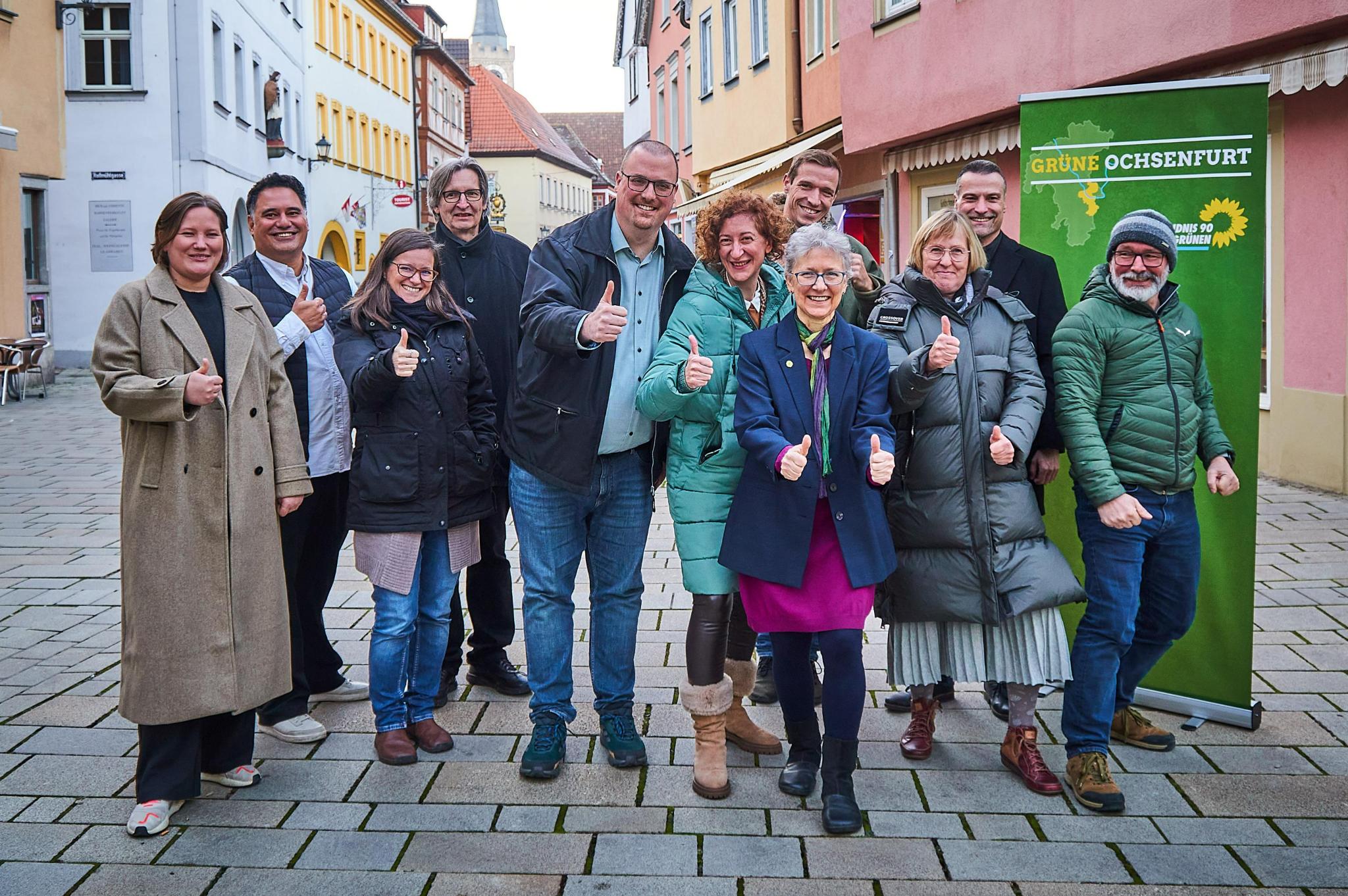 Ein Gruppenbild der Verantwortlichen für Grüne Ochsenfurt